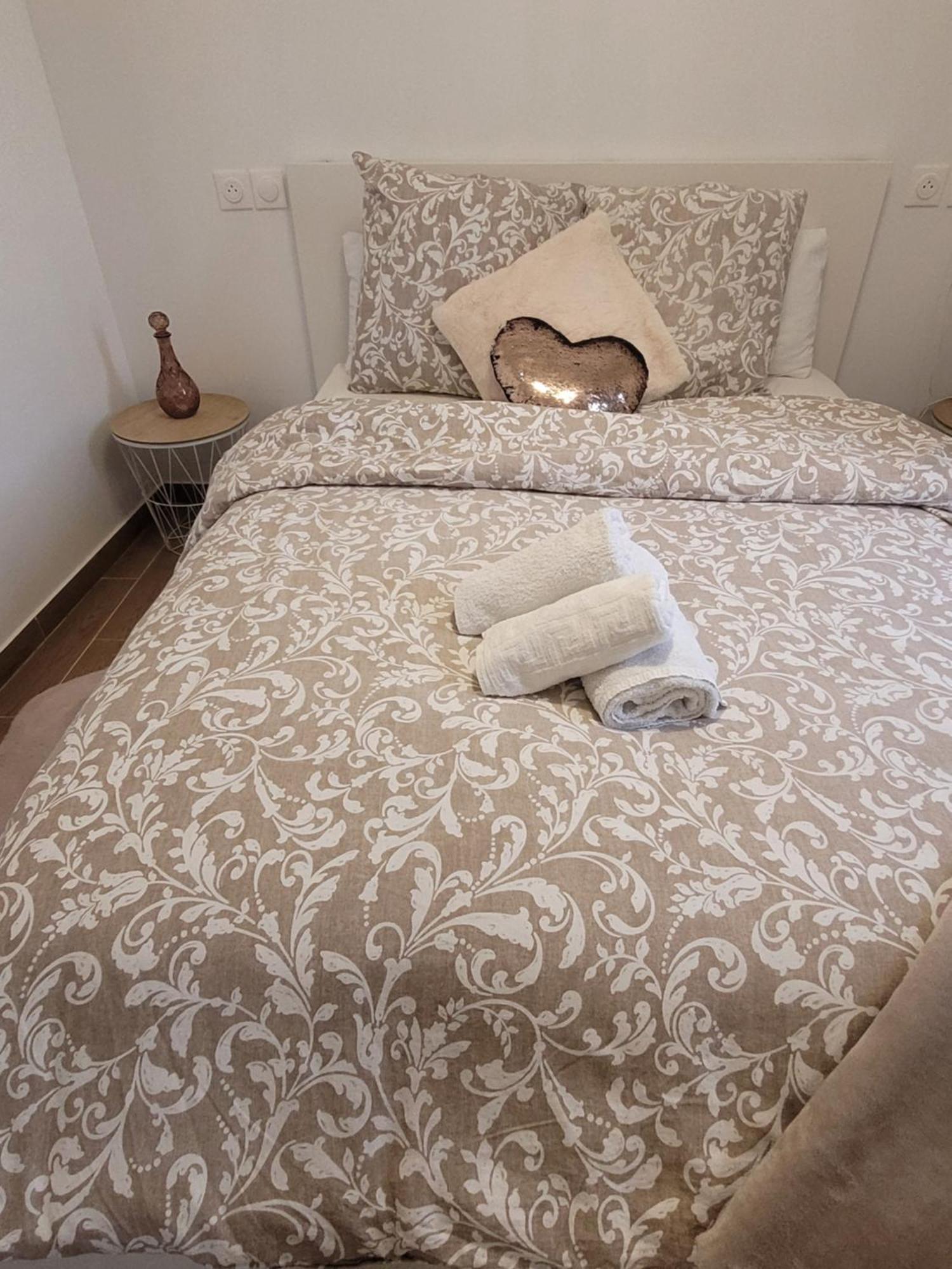 Coquet Appartement A 15Mn De Paris Et 10 Mn De Stade De France, Wifi, Netflix, Groslay Екстериор снимка