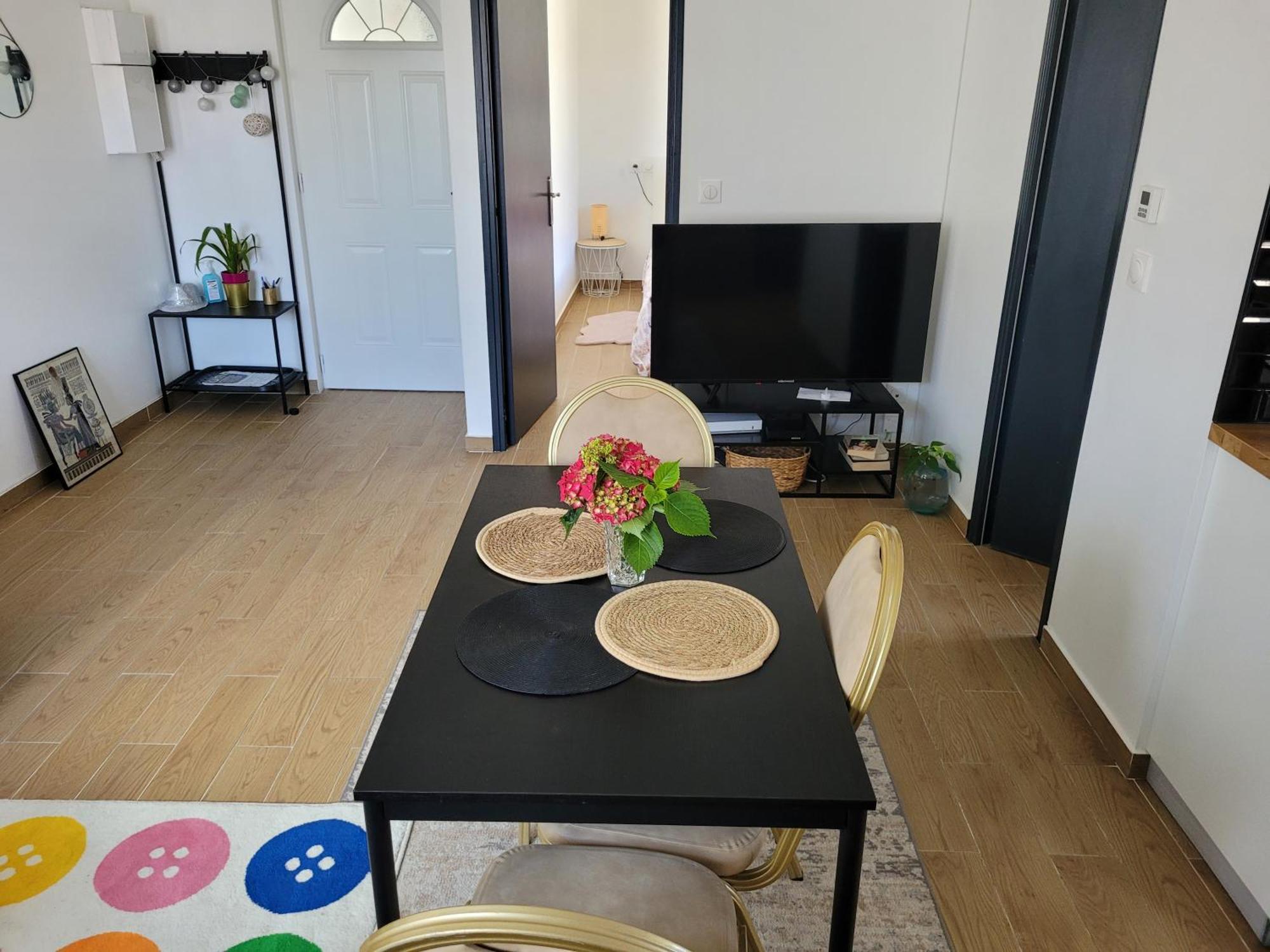 Coquet Appartement A 15Mn De Paris Et 10 Mn De Stade De France, Wifi, Netflix, Groslay Екстериор снимка